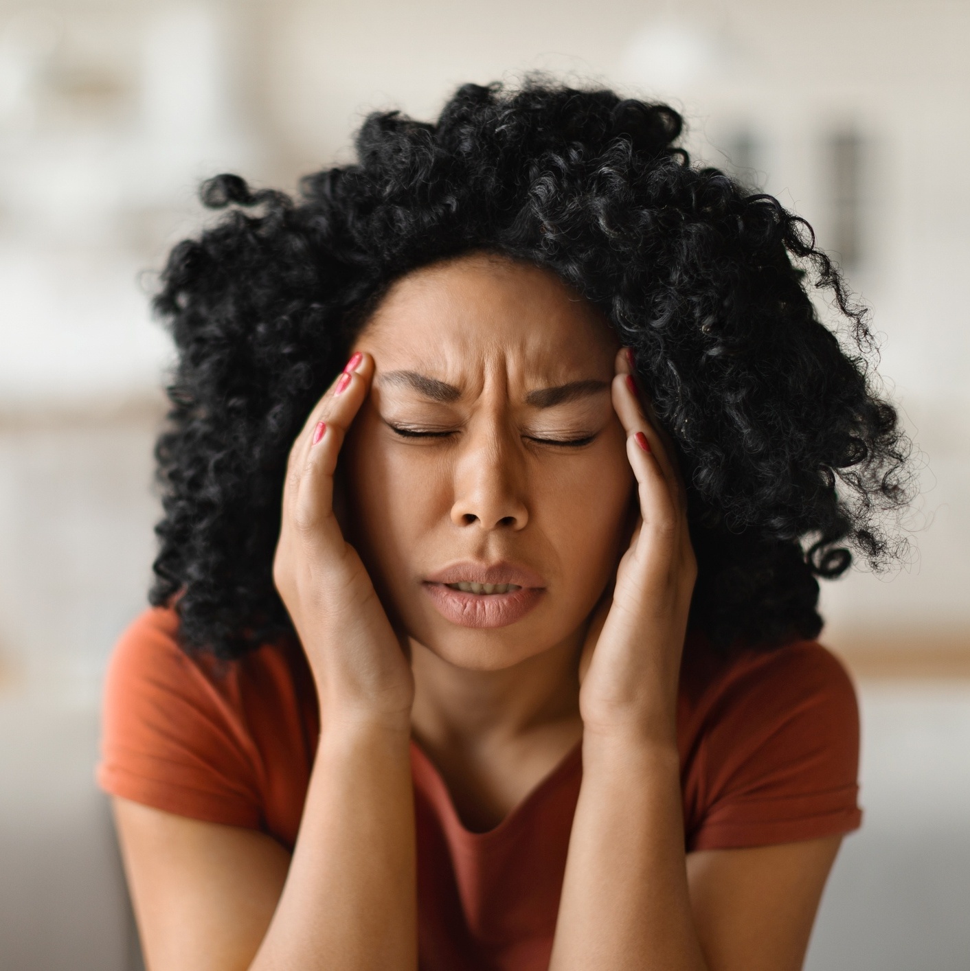 Soin chiropratique des tensions sous-occipitales et maux de tête